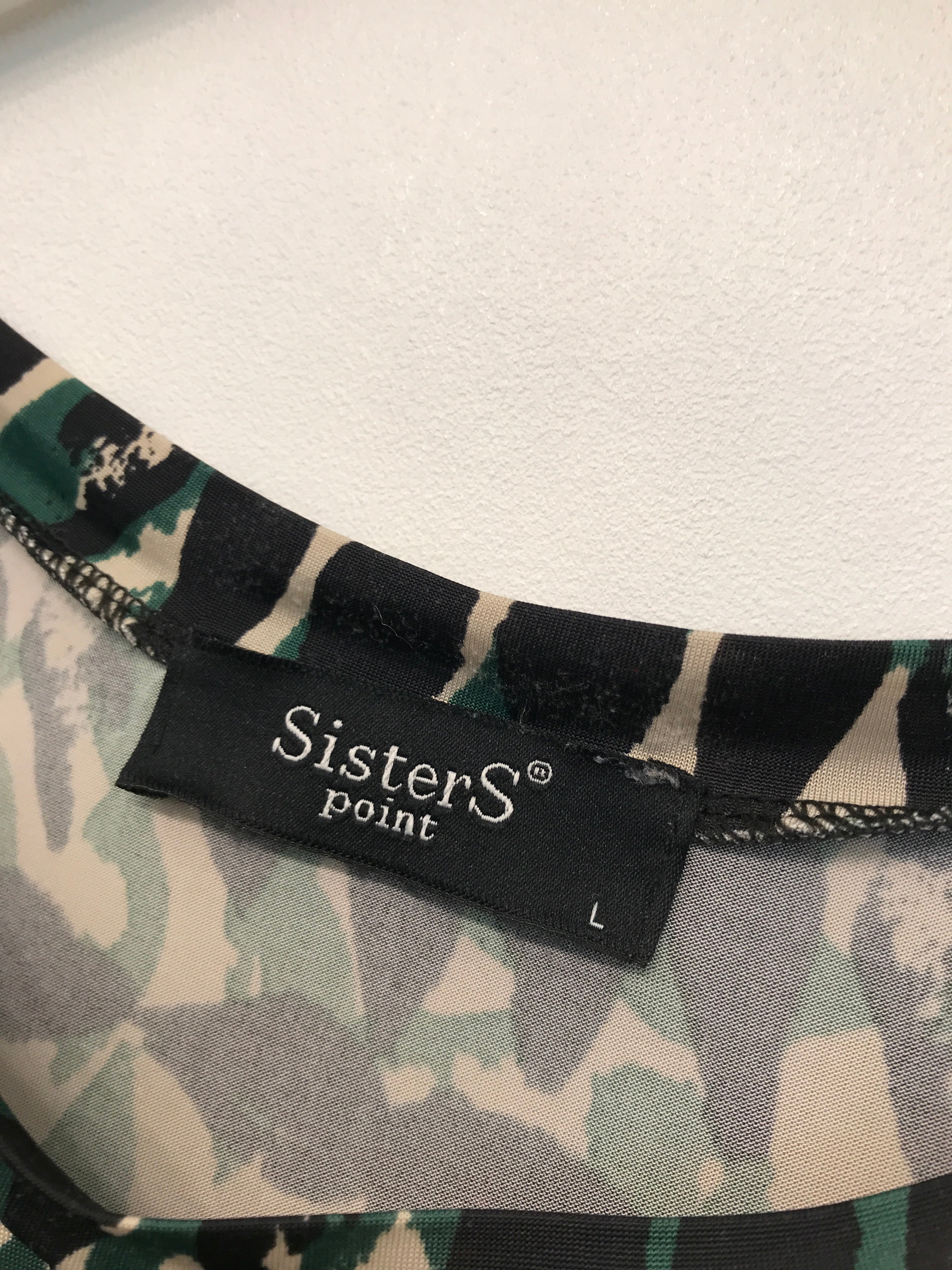 Sisters Point Bluse